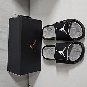 Brand new Jordan Slides Hydro 6